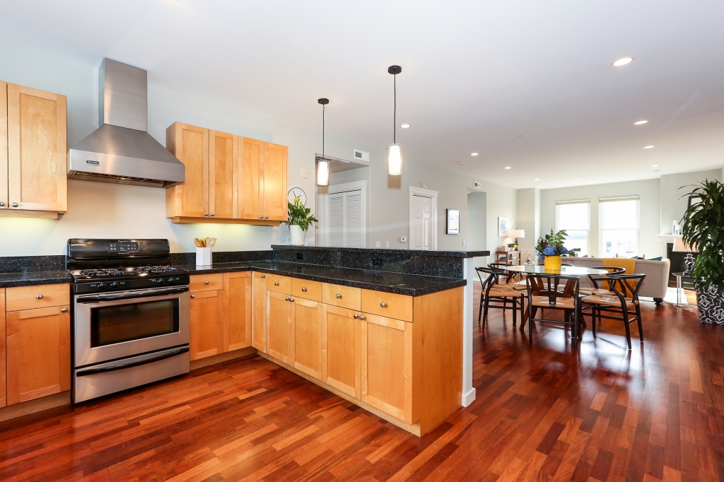 199 Tiffany Avenue #401 | San Francisco Real Estate | Rita Roti